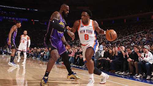 Anunoby exits loss to Lakers with foot sprain